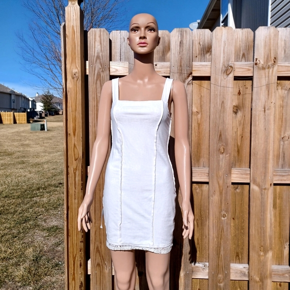 Hollister Abercombie California Cream Tight or Expandable Lace Dress Small - Picture 10 of 14